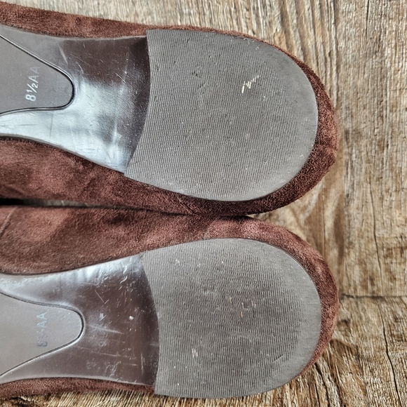 Talbots Women's Size 8.5 AA Dark Brown Suede Leather Horsebit Loafers Shoes - Picture 9 of 12